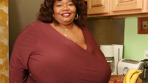 Norma Stitz, Woman With Worlds Biggest Natural Breasts: I